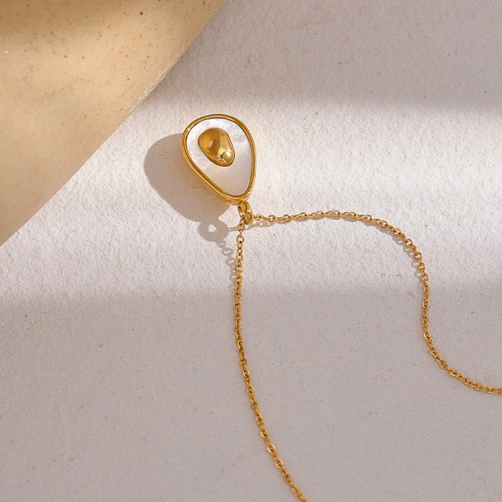 Collier Pan