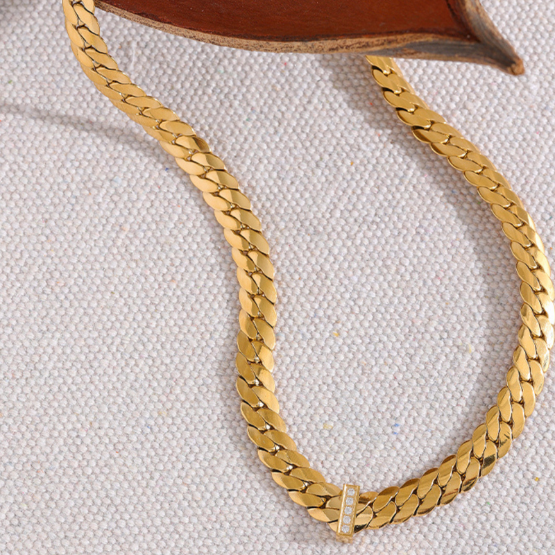 Collier Priam