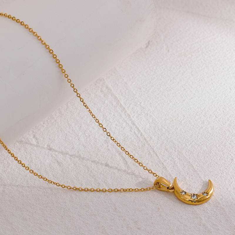 Collier Cronos