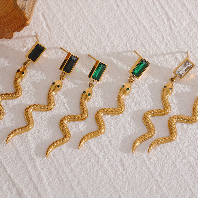 Boucles d'oreilles Némésis