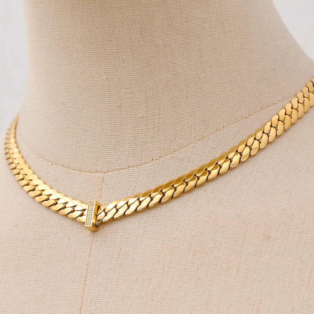 Collier Priam