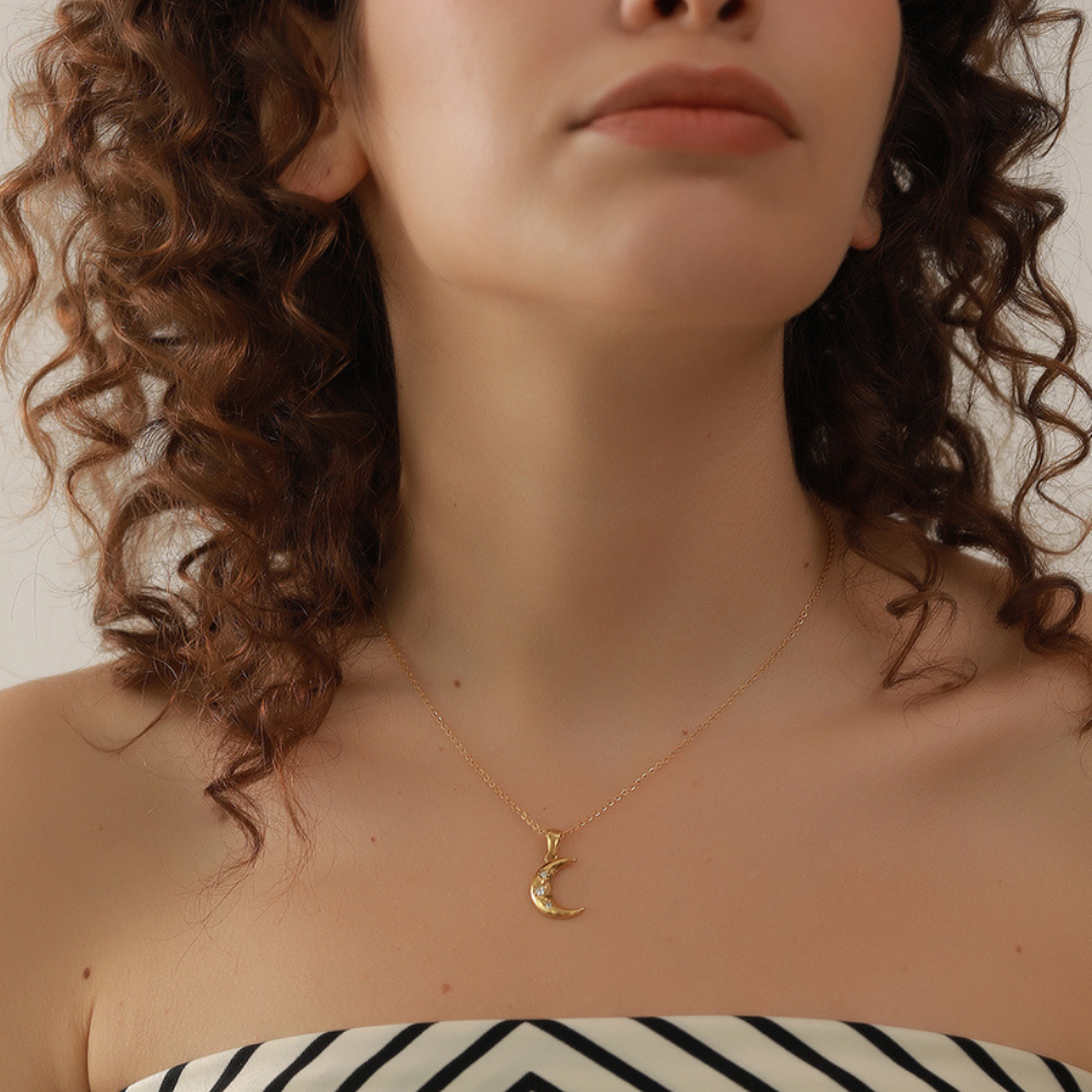 Collier Cronos